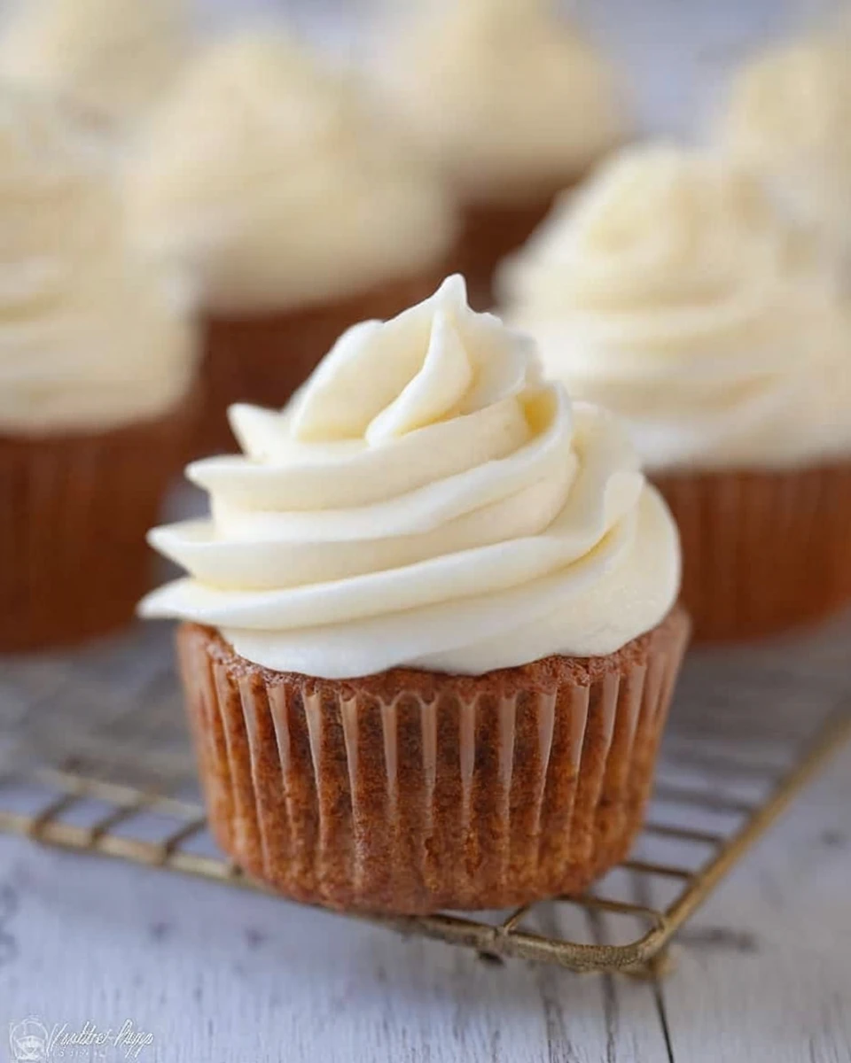 Cream Cheese Frosting 7 Cream Cheese Frosting